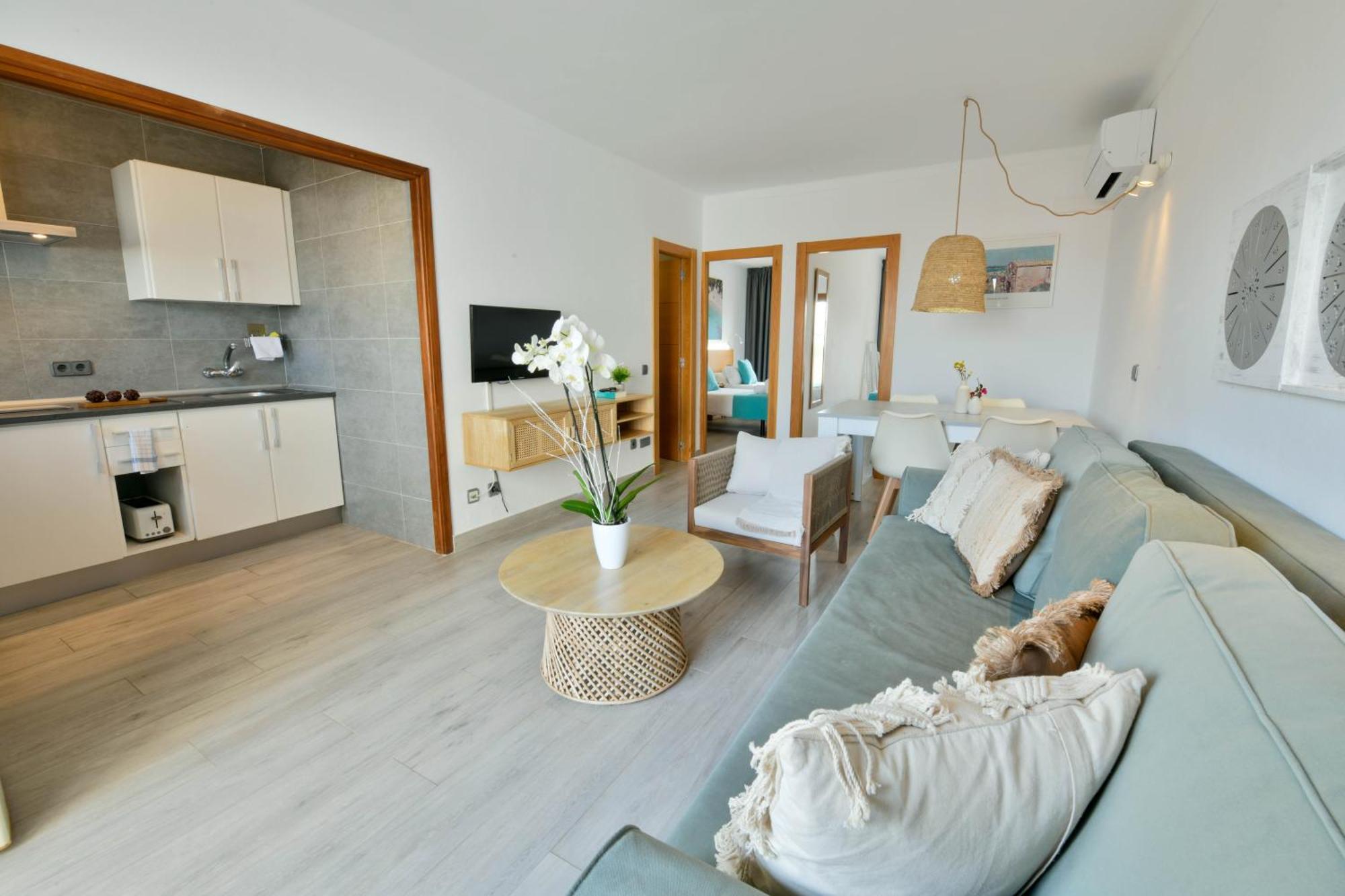 Apartamentos Estanques Colonia de Sant Jordi Kültér fotó