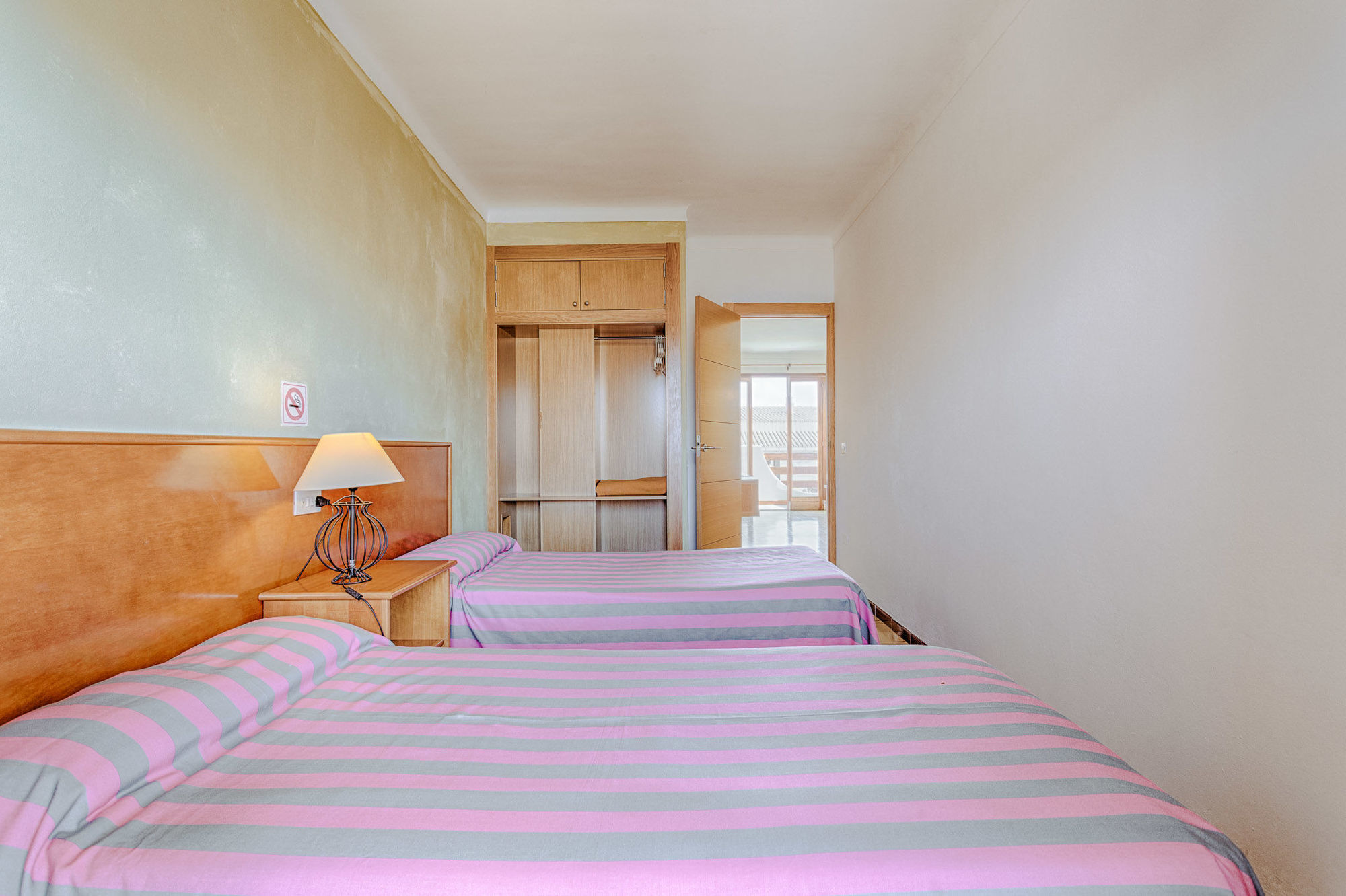 Apartamentos Estanques Colonia de Sant Jordi Kültér fotó
