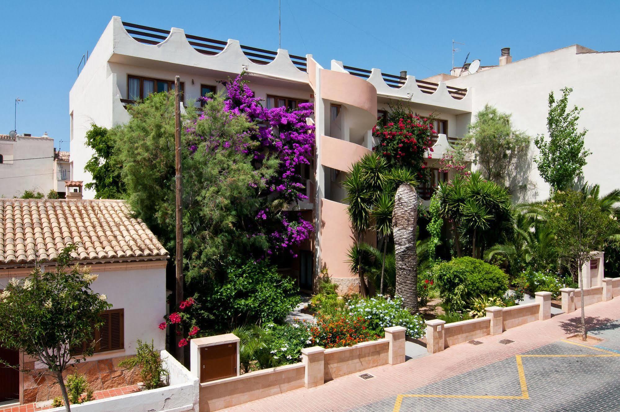 Apartamentos Estanques Colonia de Sant Jordi Kültér fotó