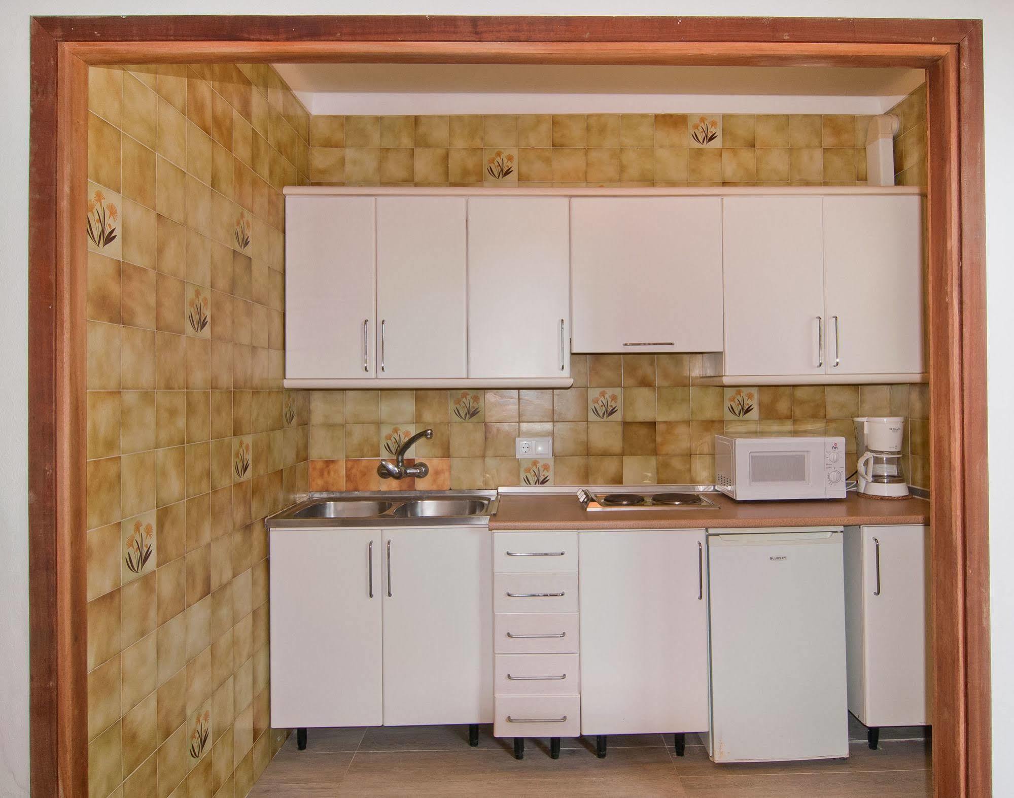 Apartamentos Estanques Colonia de Sant Jordi Kültér fotó